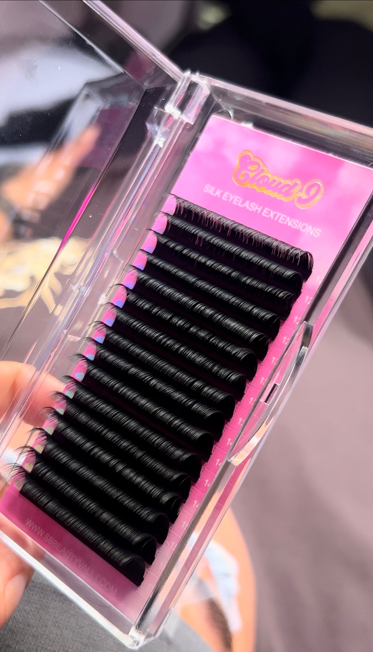 Cloud 9 Lash Tray